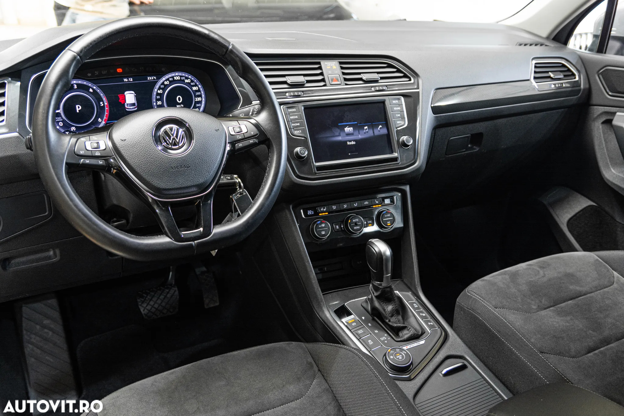 Volkswagen Tiguan 2.0 TDI 4Mot DSG Highline - 26
