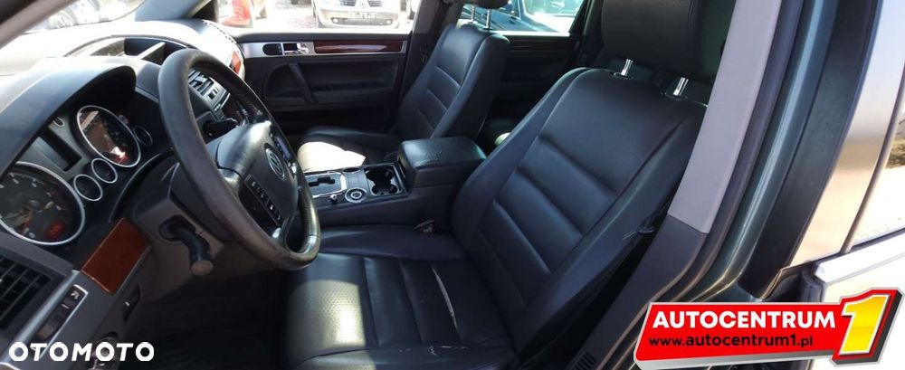 Volkswagen Touareg - 21
