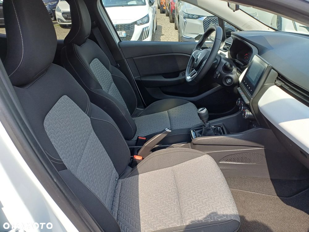 Renault Clio 1.0 TCe Evolution - 11