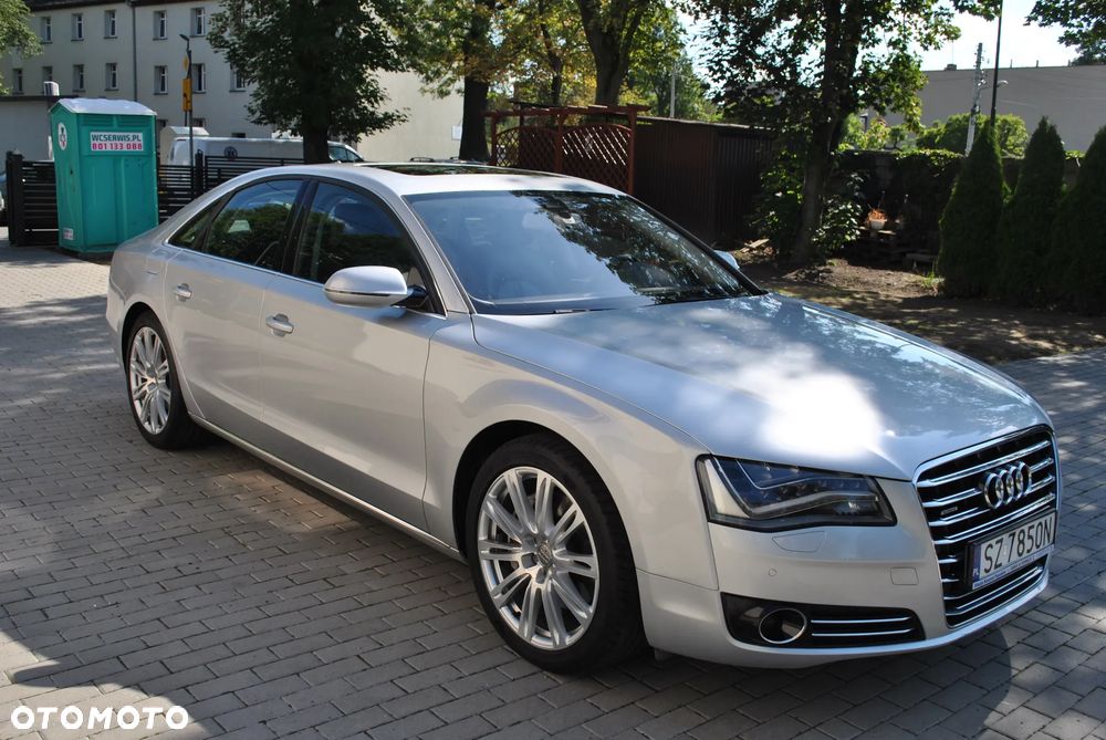 Audi A8 - 6