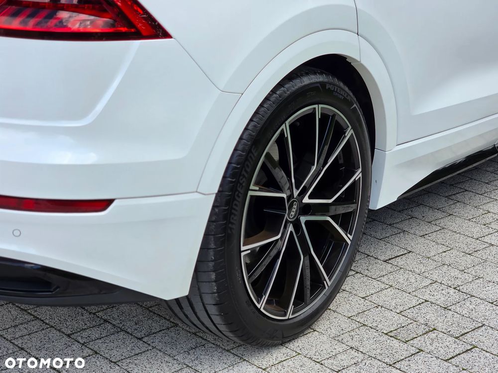 Audi Q8 - 5