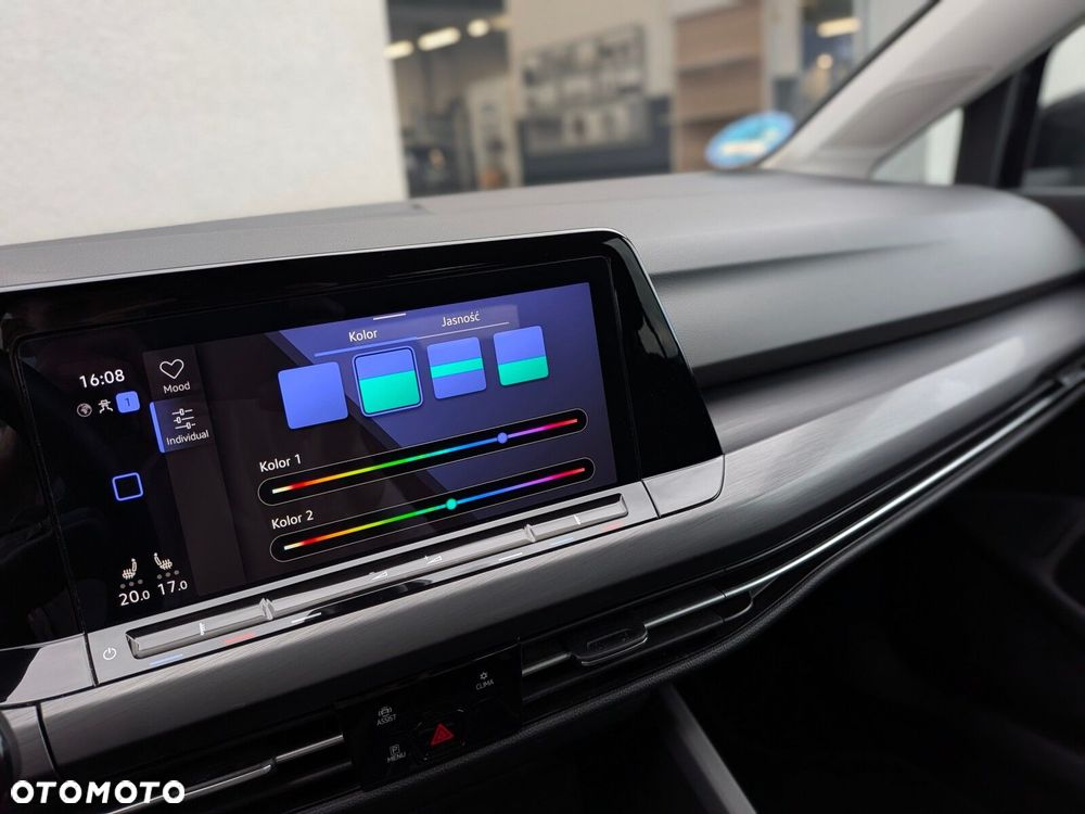 Volkswagen Golf 2.0 TSI Style DSG - 31