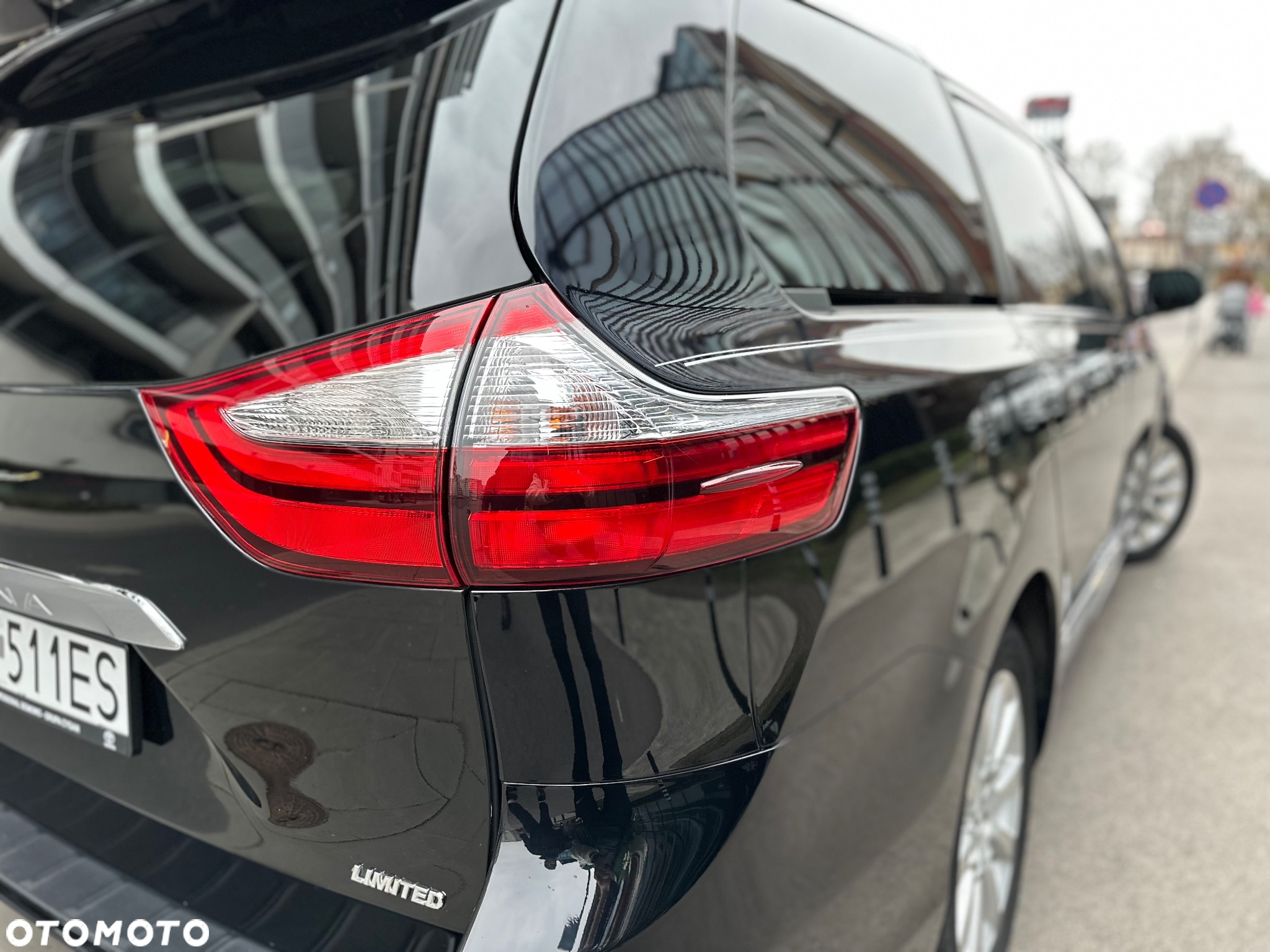 Toyota Sienna 3.5 V6 - 10
