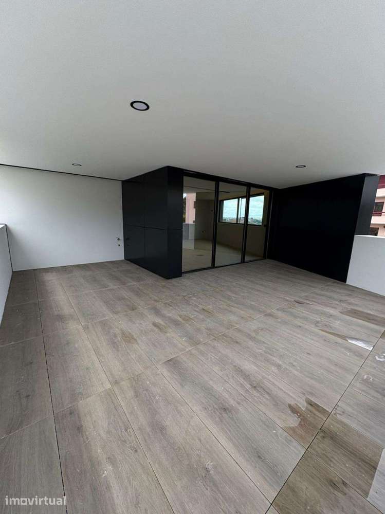 Apartamento T3 no centro de Gondomar - Grande imagem: 3/23
