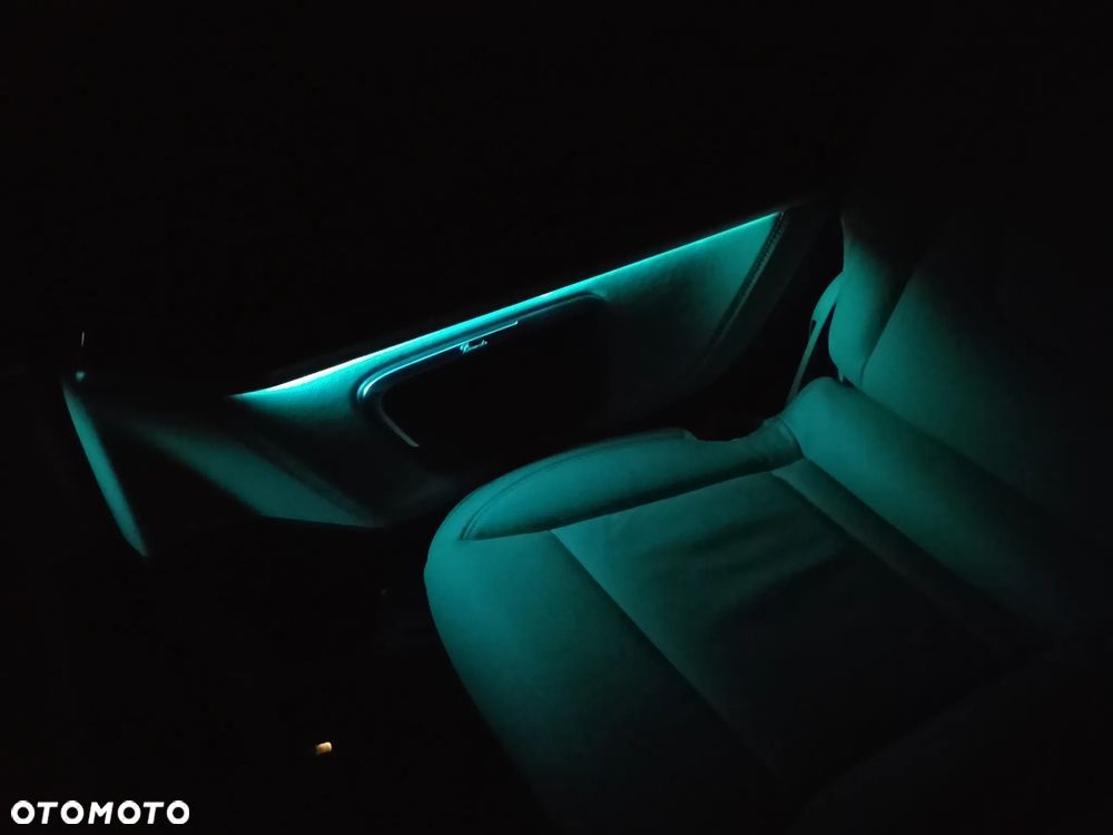 Mercedes-Benz Klasa V 300 d 4-Matic Avantgarde 9G-Tronic (d³ugi) - 13