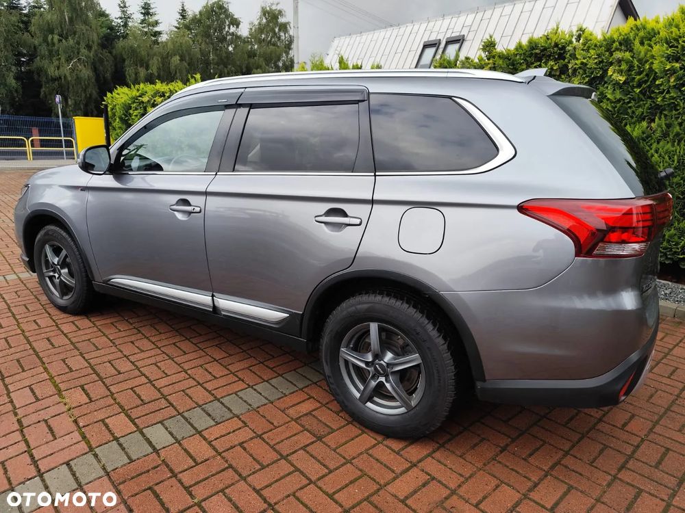 Mitsubishi Outlander 2.0 2WD CVT Edition - 8