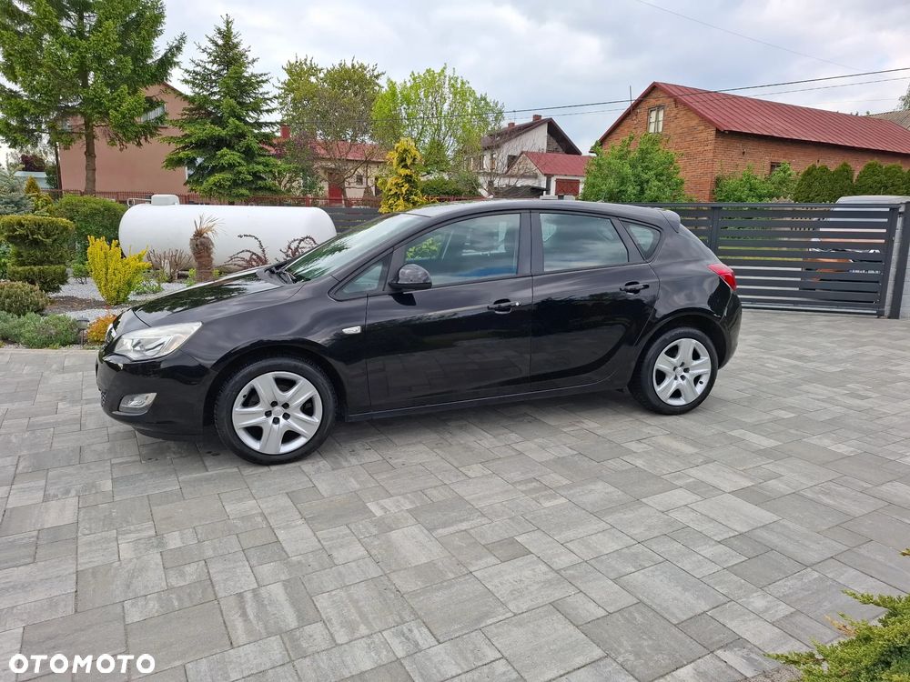 Opel Astra 1.4 Turbo Cosmo - 5
