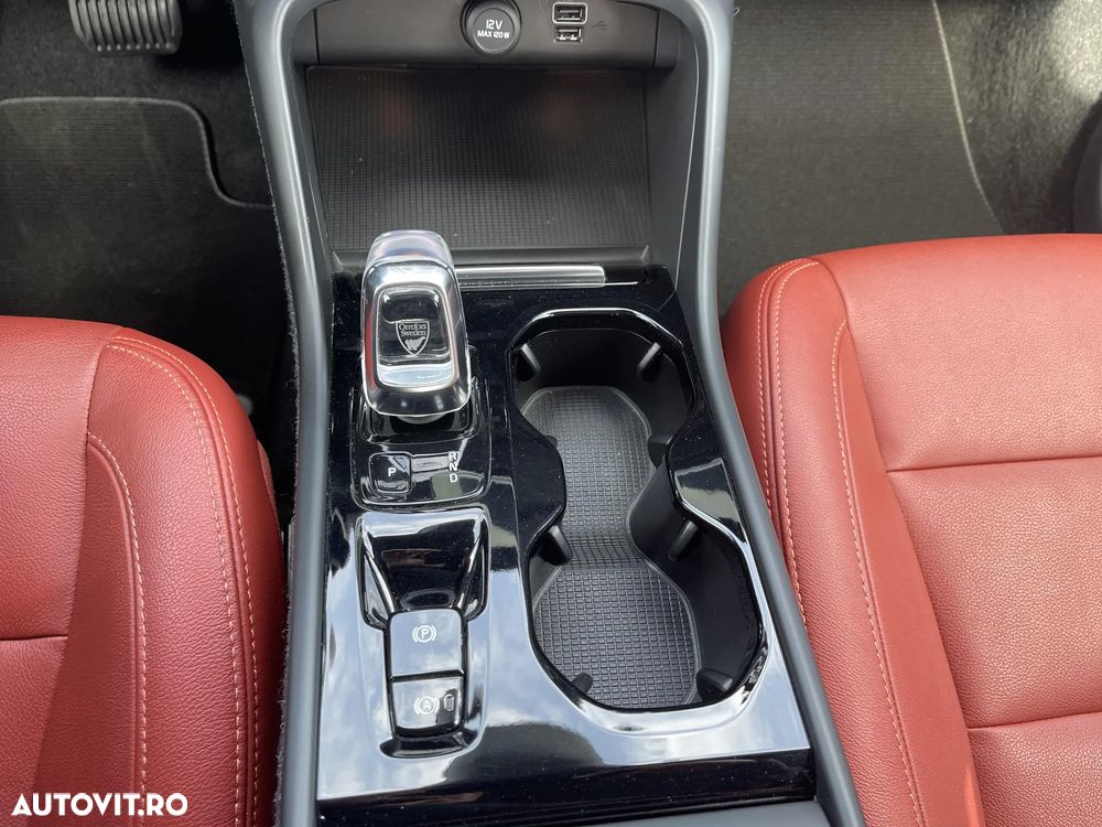 Volvo XC 40 T3 Geartronic Inscription - 13