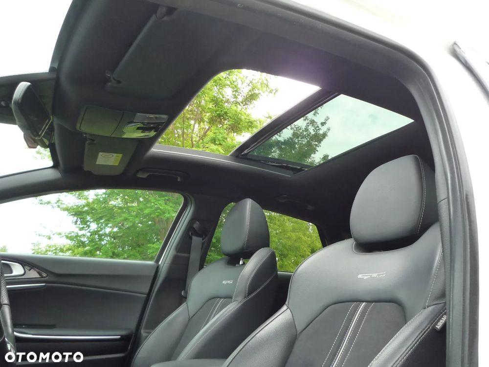 Kia ProCeed 1.4 T-GDI GT Line DCT - 15