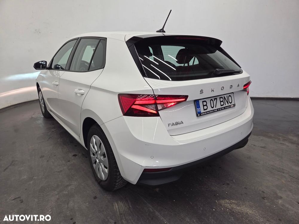 Skoda Fabia 1.0 MPI 80 CP Ambition - 3