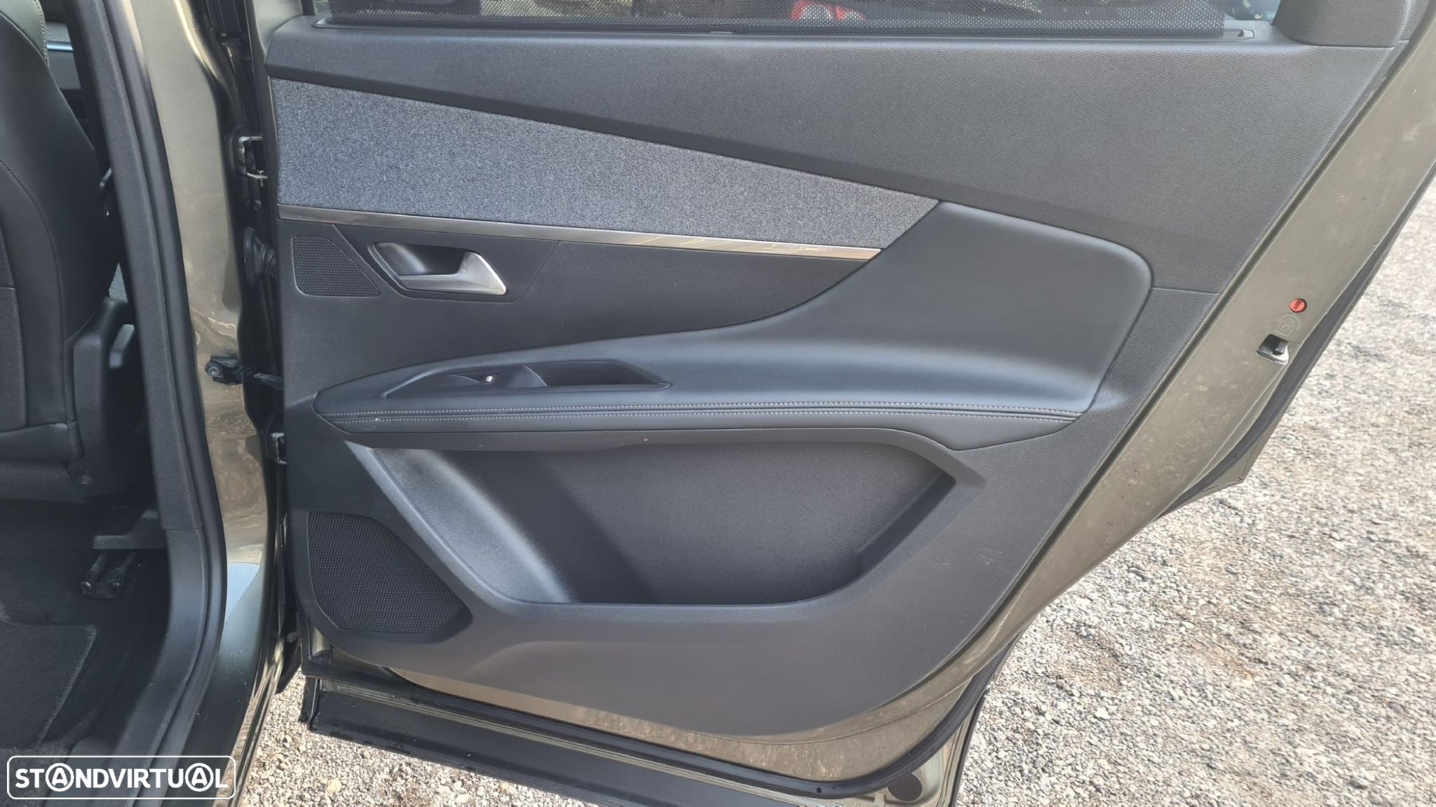 Peugeot 5008 1.5 BlueHDi Allure EAT8 - 45