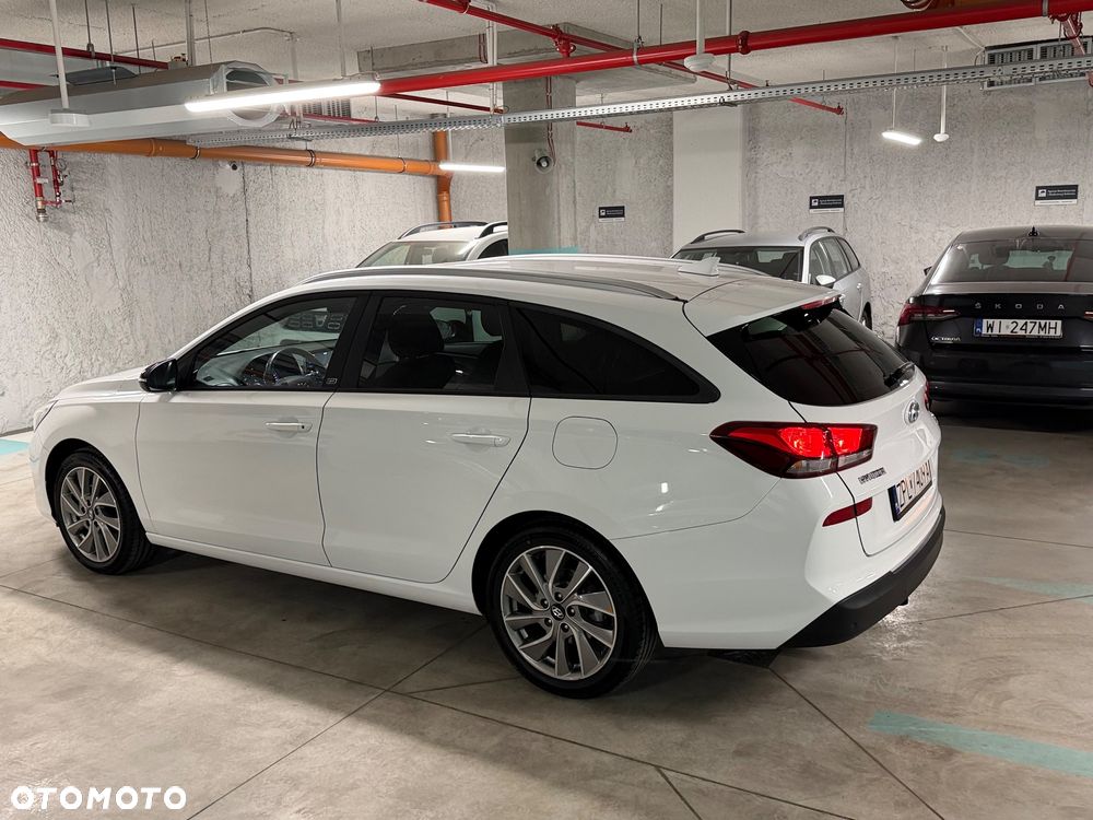 Hyundai i30 1.4 T-GDI GO Plus - 13