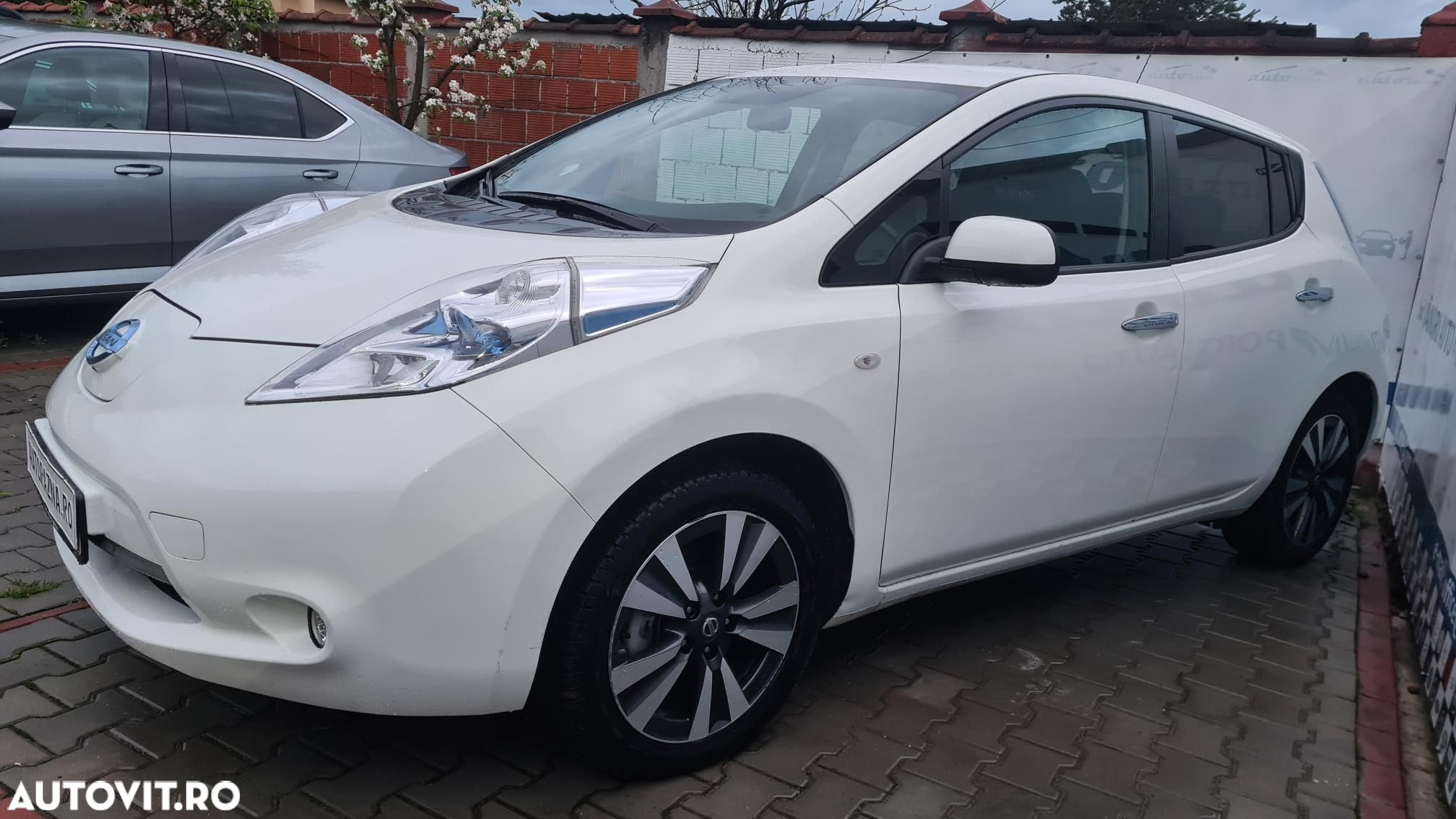 Nissan LEAF Tekna - 5