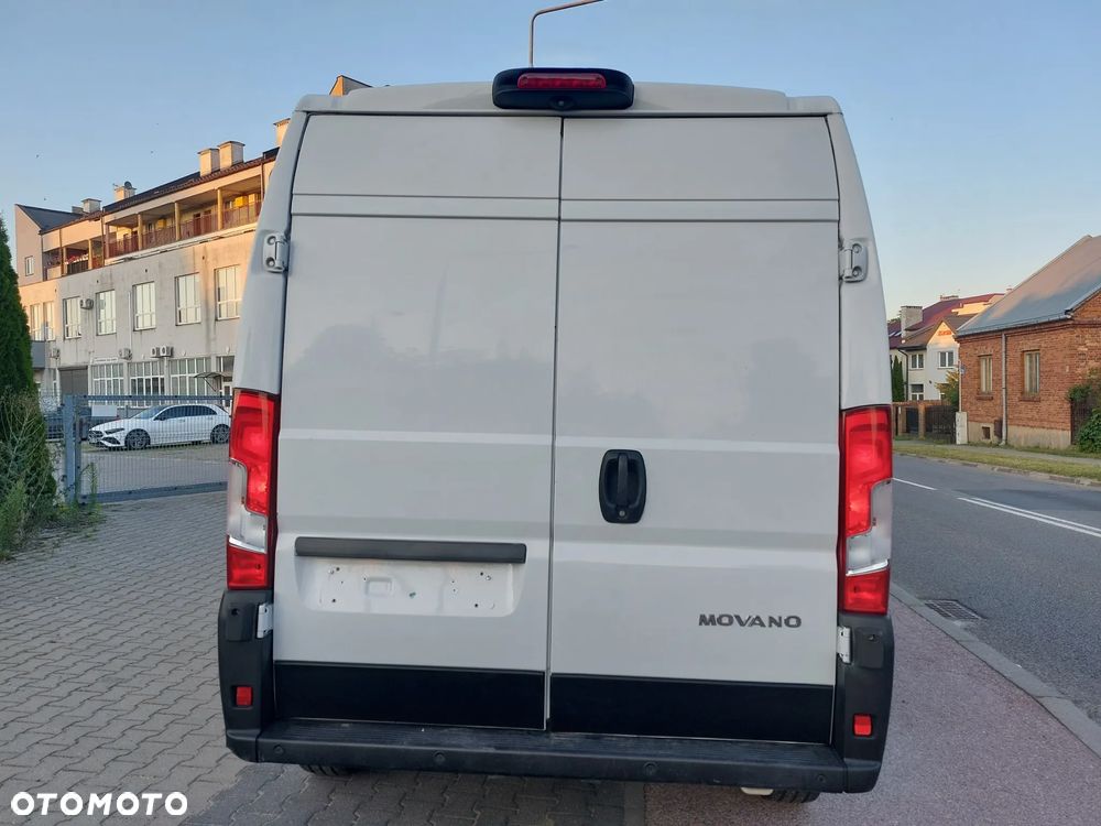 Opel movano - 4