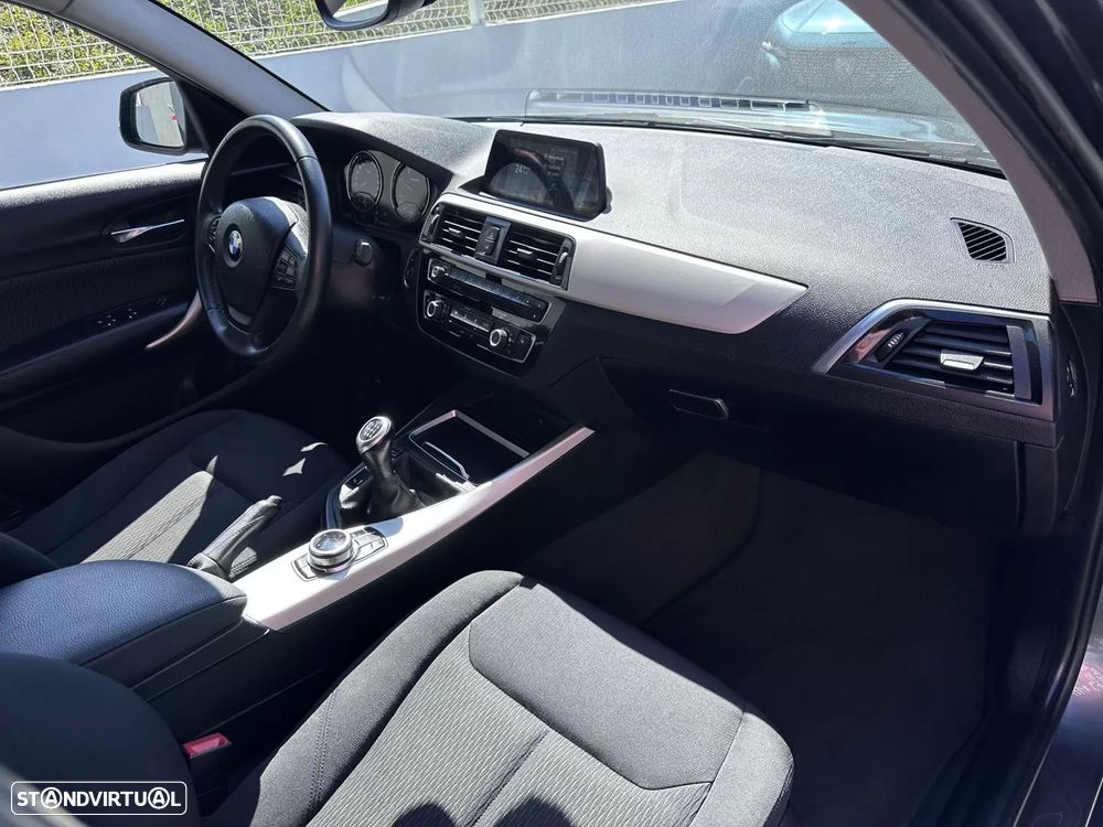 BMW 116 d Sport Line - 35