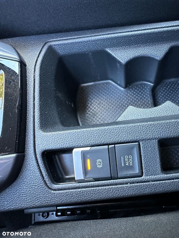 Volkswagen T-Roc 2.0 TDI SCR DPF Premium DSG - 26