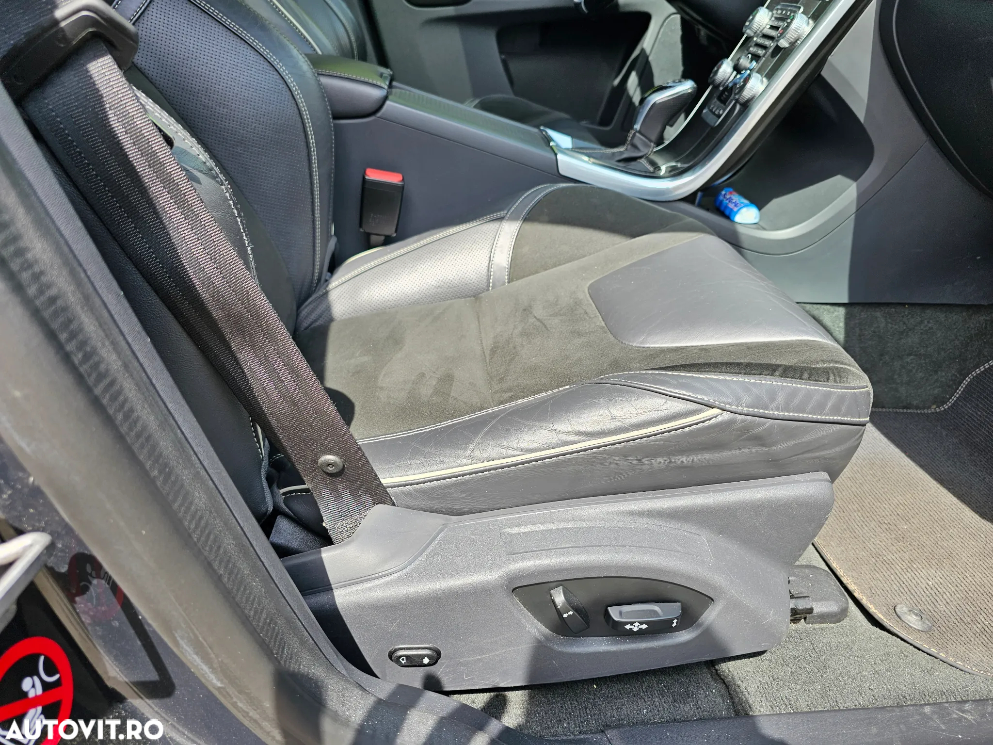 Volvo XC 60 D4 Geartronic RDesign - 19
