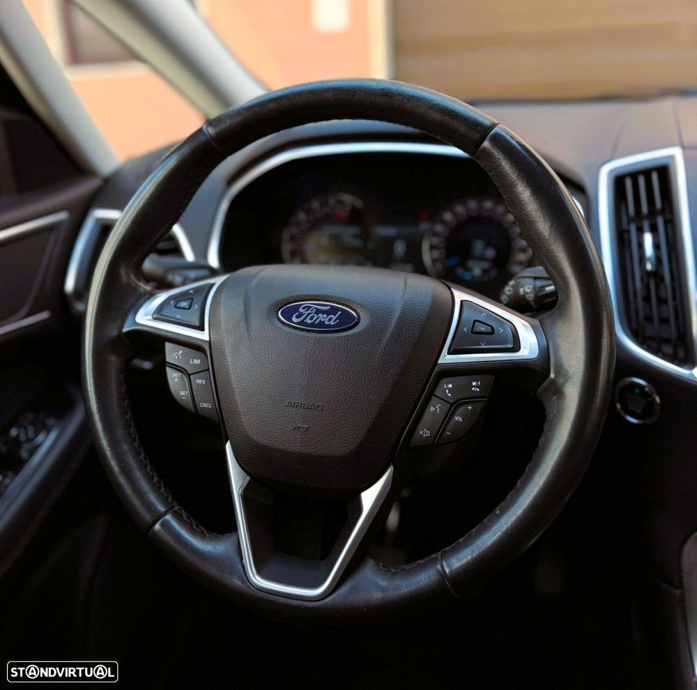 Ford S-Max 2.0 TDCi Titanium - 15