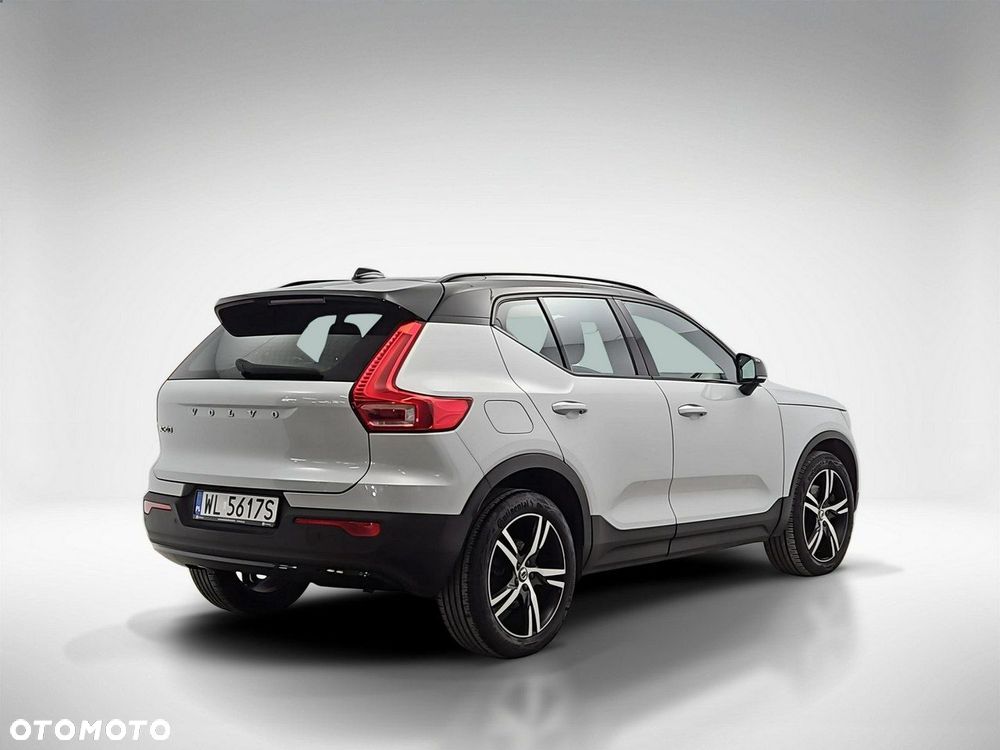 Volvo XC 40 T5 Plug-In Hybrid R-Design - 5