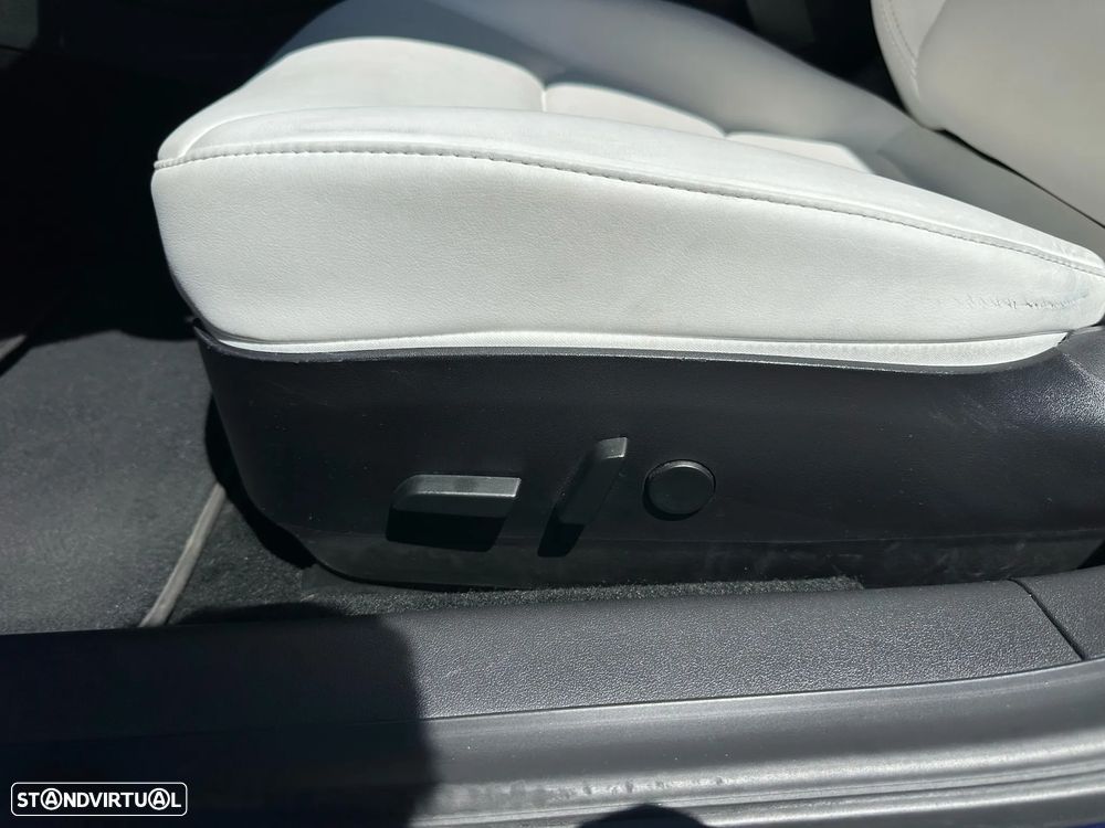 Tesla Model 3 Long Range AWD Dual Motor - 21
