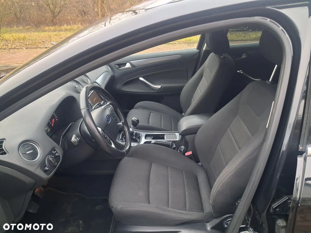 Ford Mondeo 2.0 TDCi Titanium X - 3