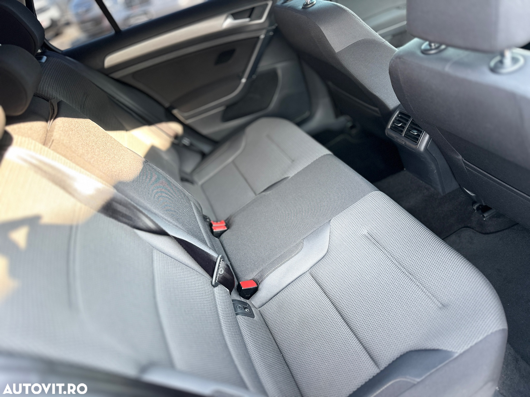 Volkswagen Golf Variant 1.4 TSI BlueMotion Technology DSG Comfortline - 7