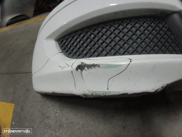 Parachoques Pc1403 BMW SERIE 1 (E81) 2007 120D 177CV 3P Branco FRT DANIFICADO - 4
