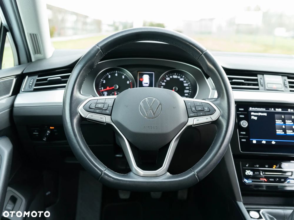 Volkswagen Passat Variant 1.5 TSI EVO Elegance - 22