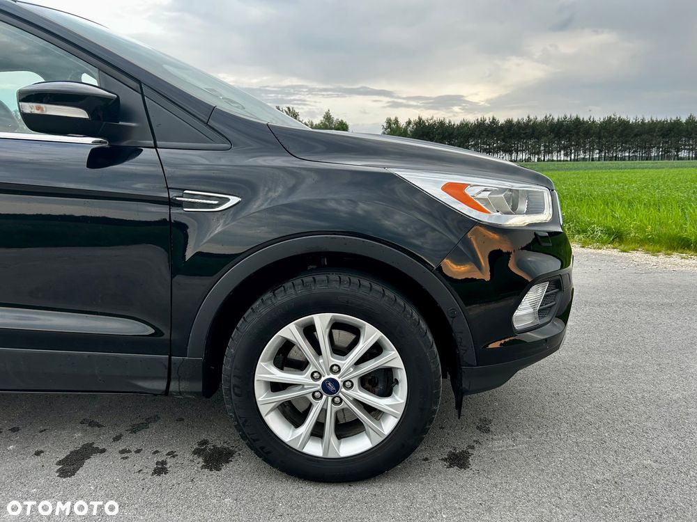 Ford Kuga 1.5 EcoBoost 4WD Titanium - 11