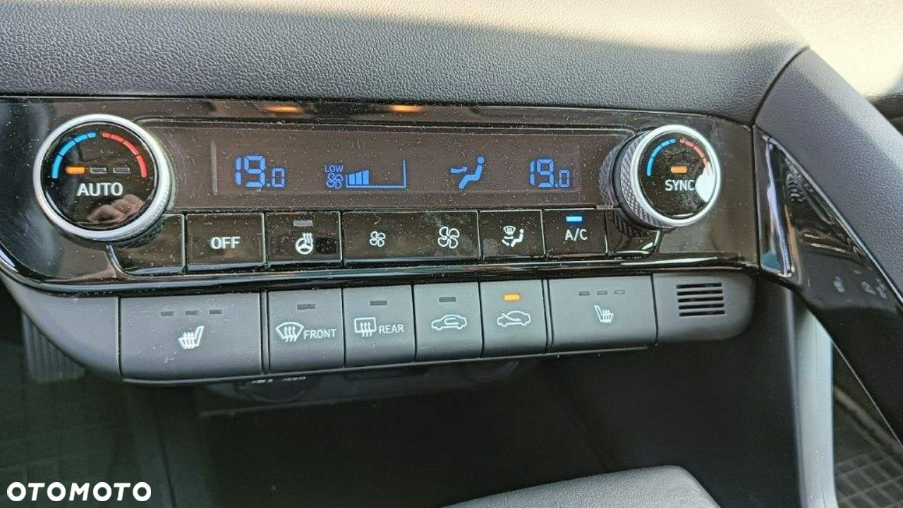 Hyundai Elantra 1.6 Smart CVT - 16