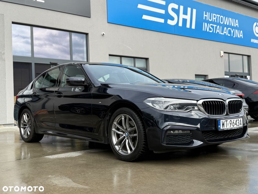BMW Seria 5 520d xDrive mHEV M Sport sport - 7
