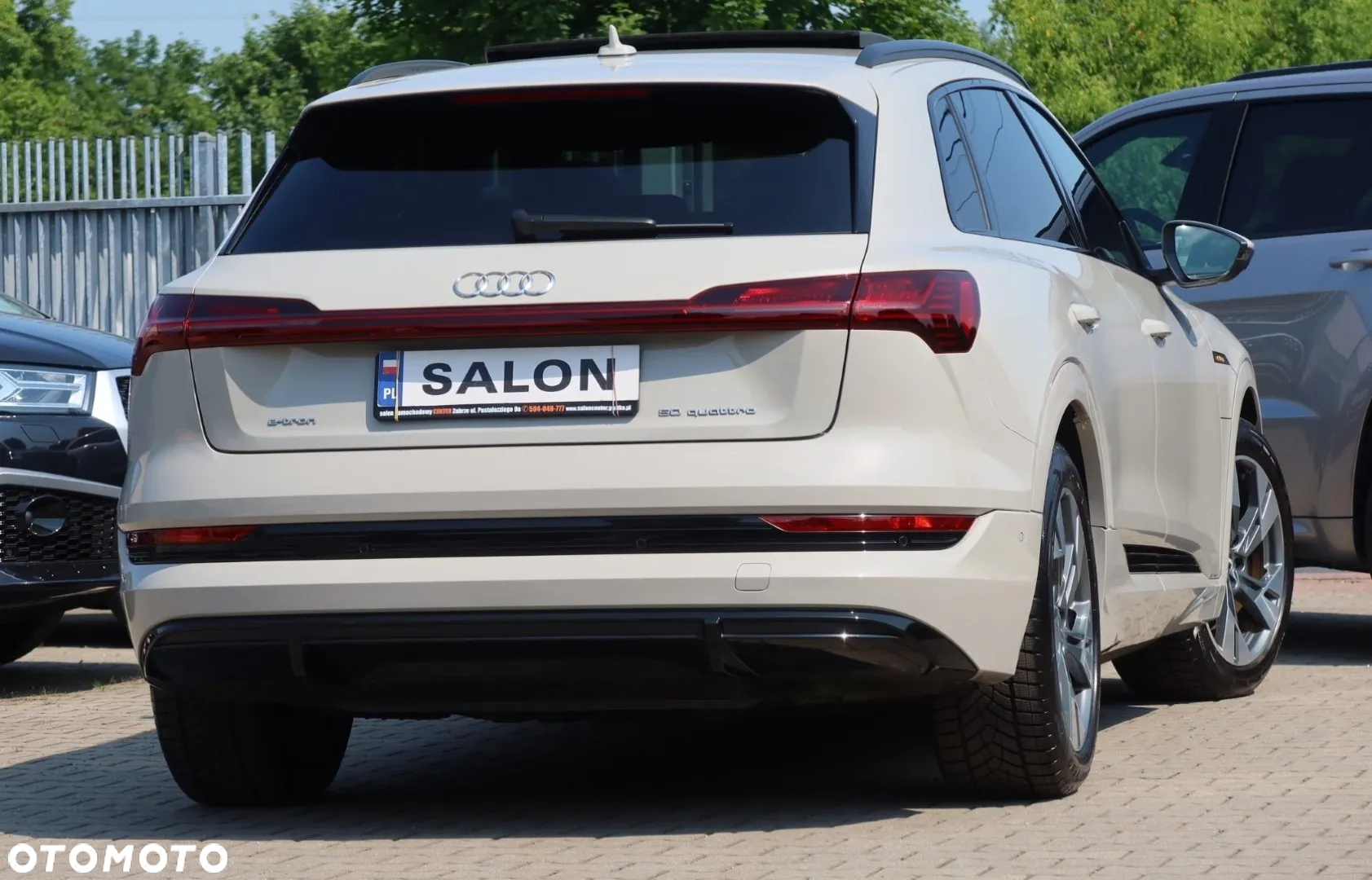 Audi e-tron 50 quattro S line - 32