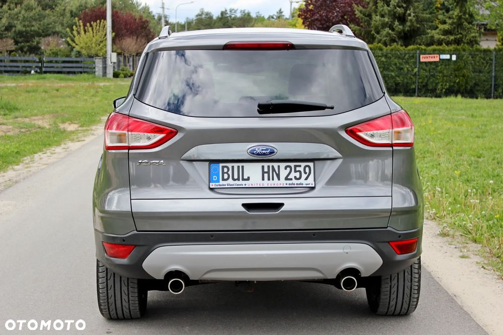 Ford Kuga 2.0 TDCi 4x4 Titanium - 6