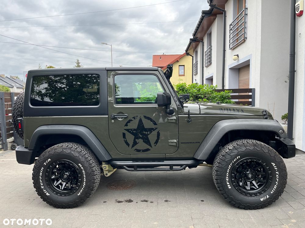 Jeep Wrangler - 3