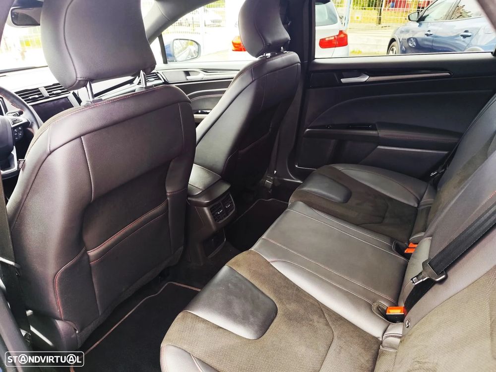 Ford Mondeo SW 2.0 HEV ST-Line - 16