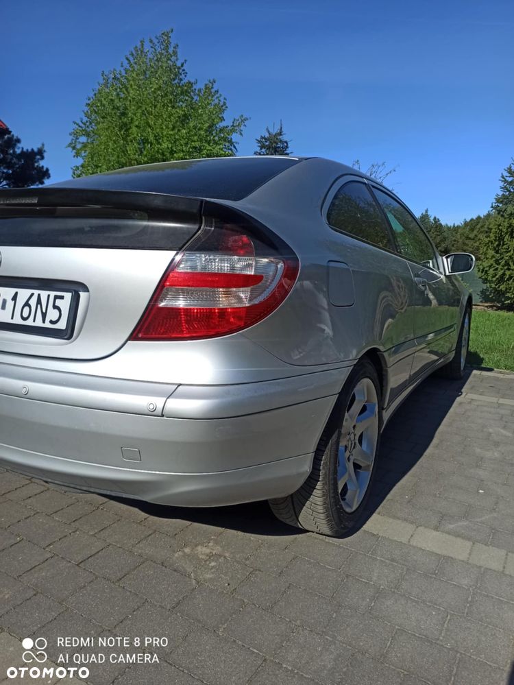 Mercedes-Benz Klasa C 180 Kompressor Sportcoupe - 8