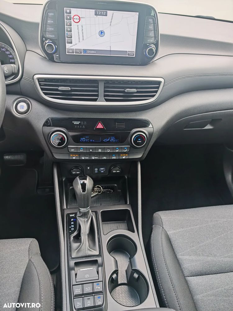 Hyundai Tucson - 16