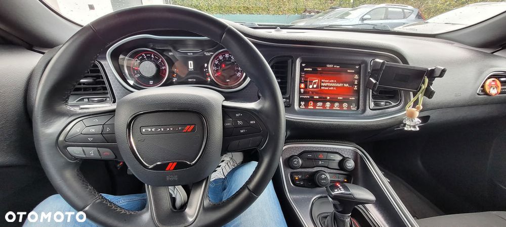 Dodge Challenger Automatik SXT Plus - 9