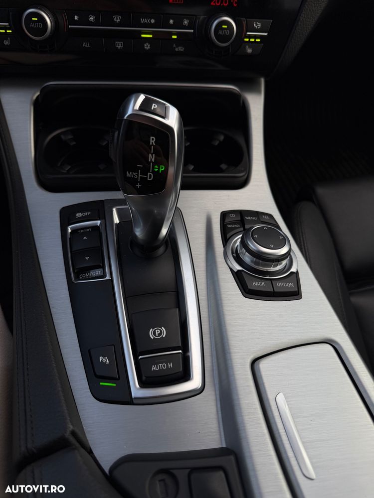 BMW Seria 5 520d Aut. - 17