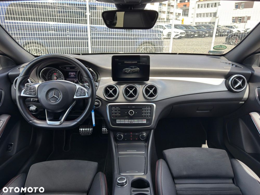 Mercedes-Benz CLA - 19