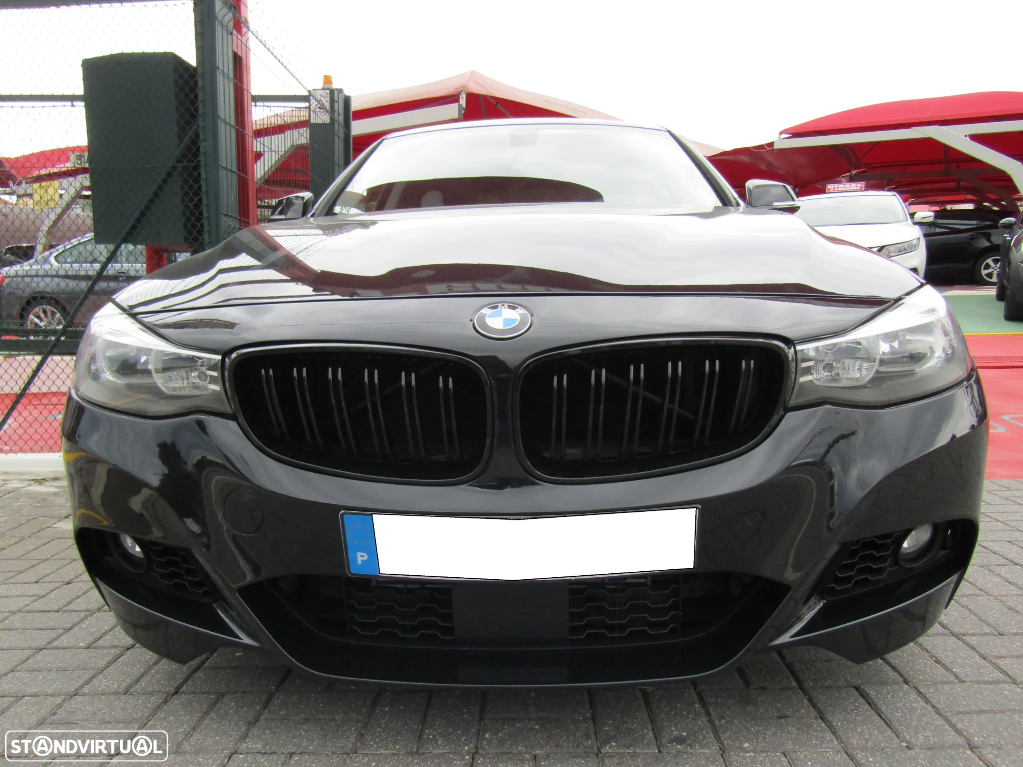BMW 318 Gran Turismo d Pack M - 6