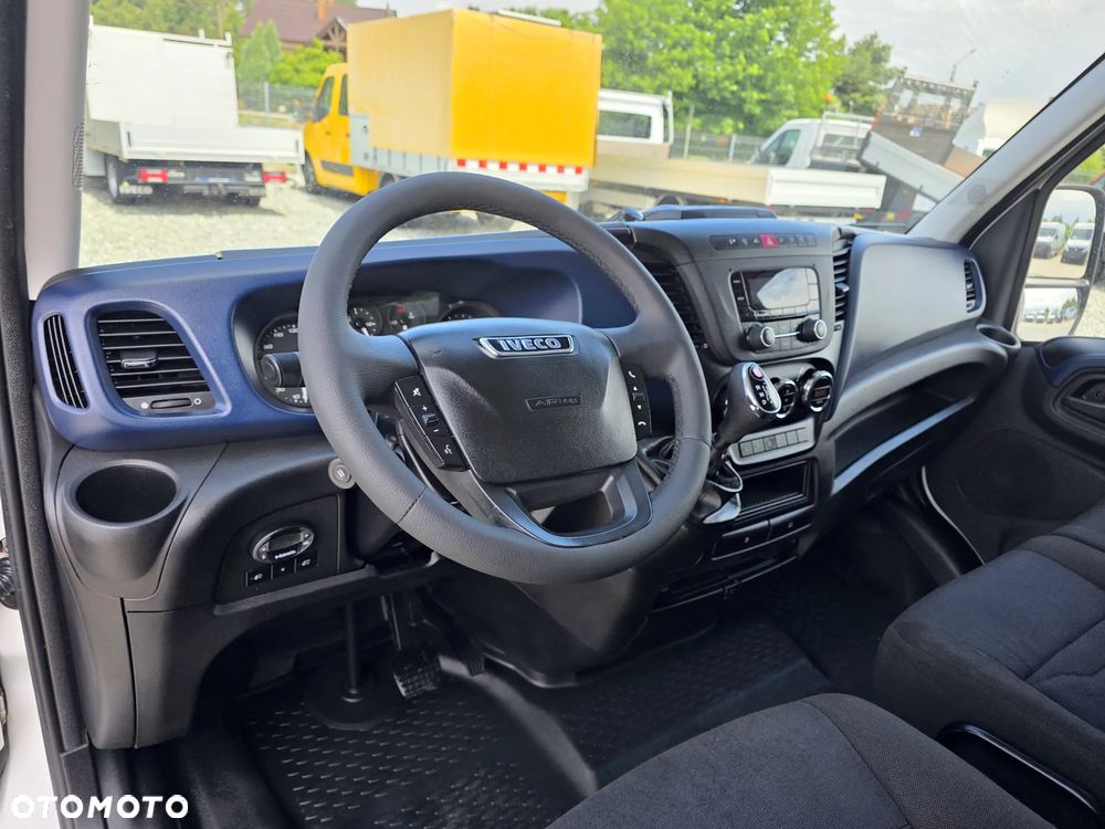 Iveco IVECO 35-180 3.0 HPI 180 KONNY KONTENER 4.2 M WINDA KLIMA 8 BIEGÓW HIMATIC WEBASTO BLIŹNIAKI DO 3.5 T WINDA - 15