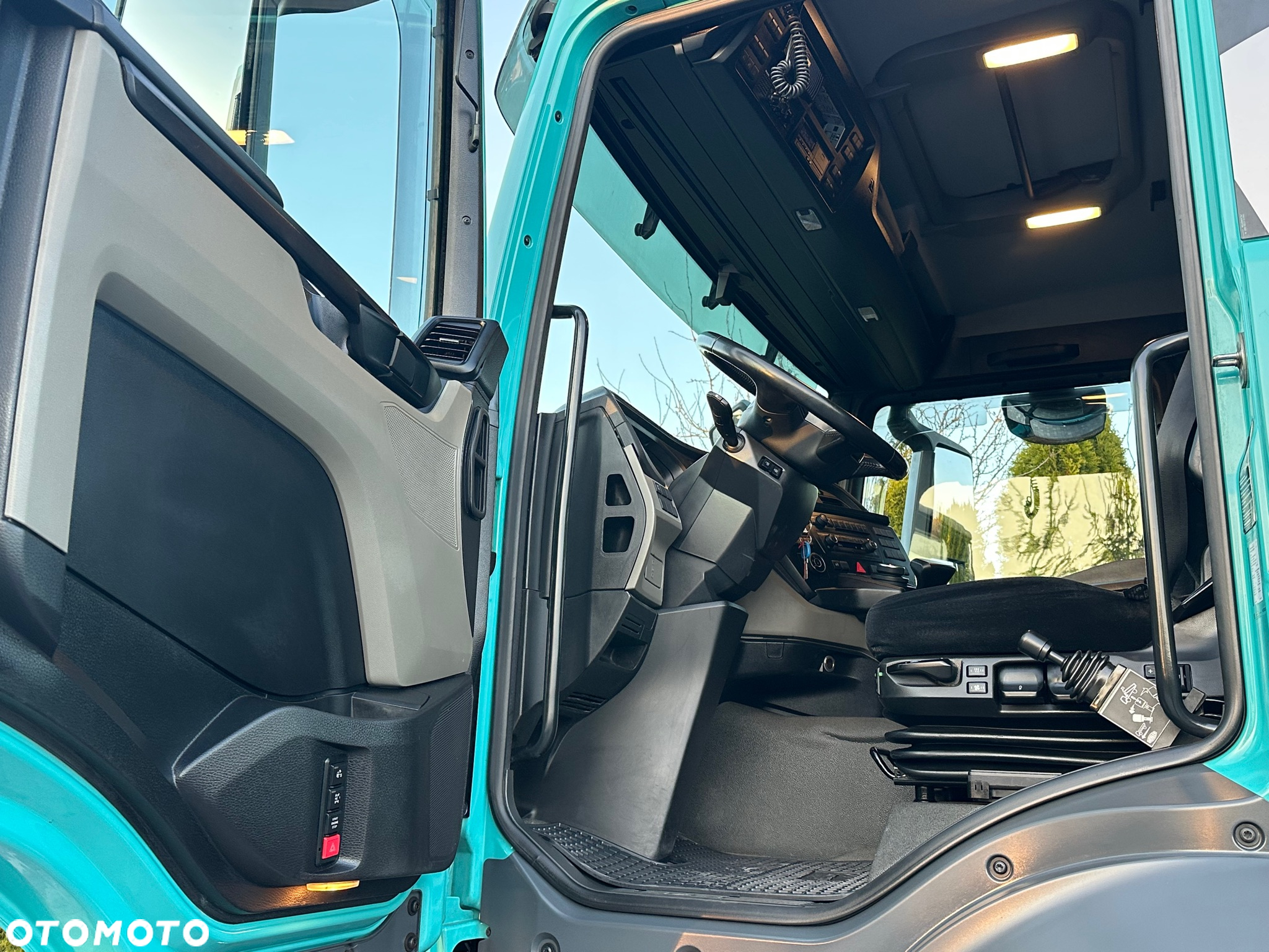 MAN / TGS / 18.510 / 4x4 / STAŁY NAPĘD + REDUKTOR  / ALLROAD / - 27