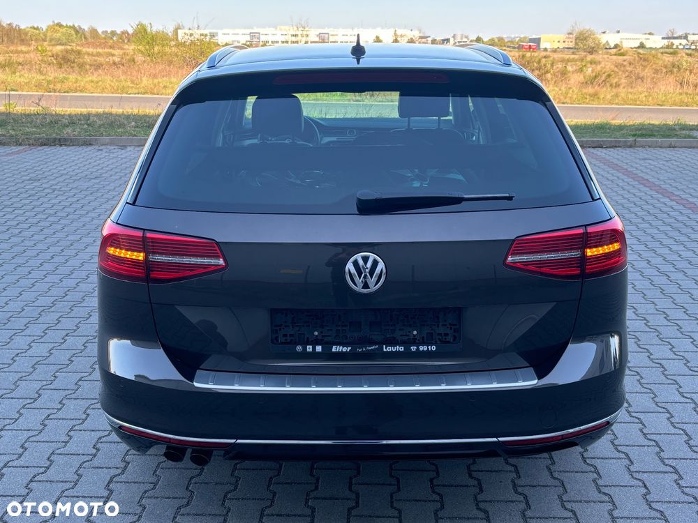 Volkswagen Passat 2.0 TDI BMT Highline - 12
