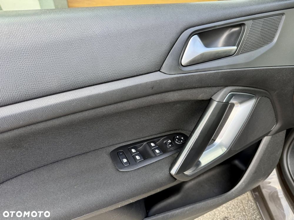Peugeot 308 BlueHDi 150 Automatik Stop & Start Niveau 2 Business-Line - 23