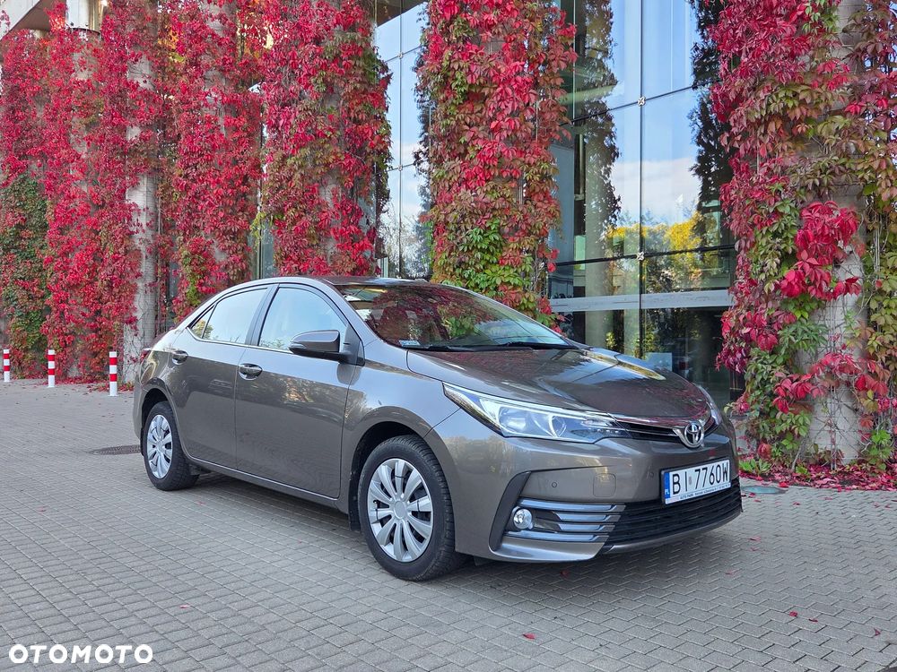 Toyota Corolla 1.6 Comfort - 3