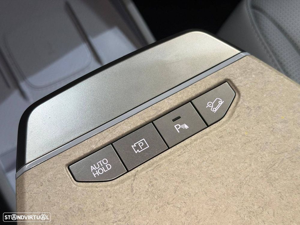 Kia EV3 81.4 kWh Tech - 17