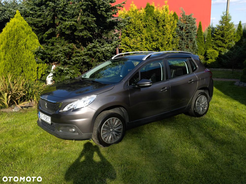 Peugeot 2008 1.2 Pure Tech Style - 2
