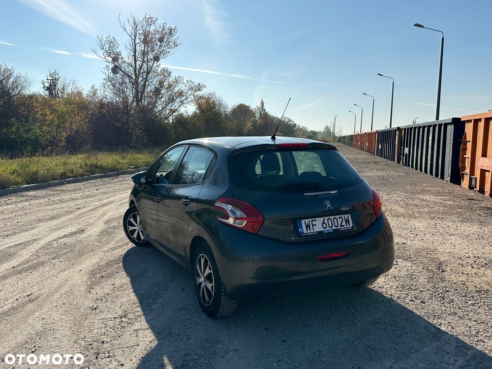 Peugeot 208 1.2 PureTech Active - 6