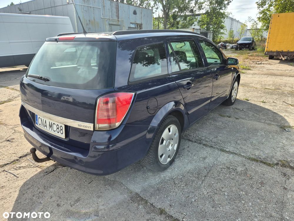 Opel Astra 1.9 CDTI - 6